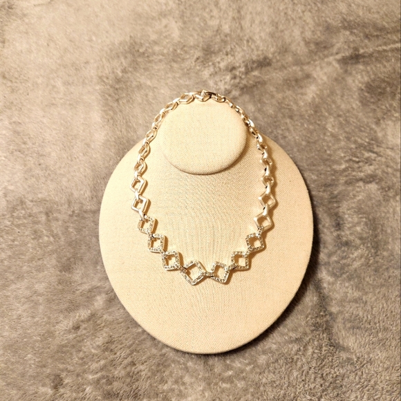Diamond Designed Necklace - Picture 2 of 4